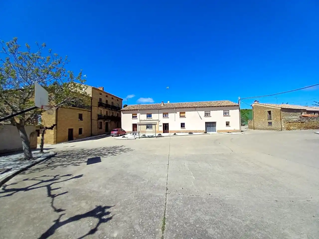 Vista exterior de Casa o xalet en venda en Sos del Rey Católico amb Jardí privat i Balcó