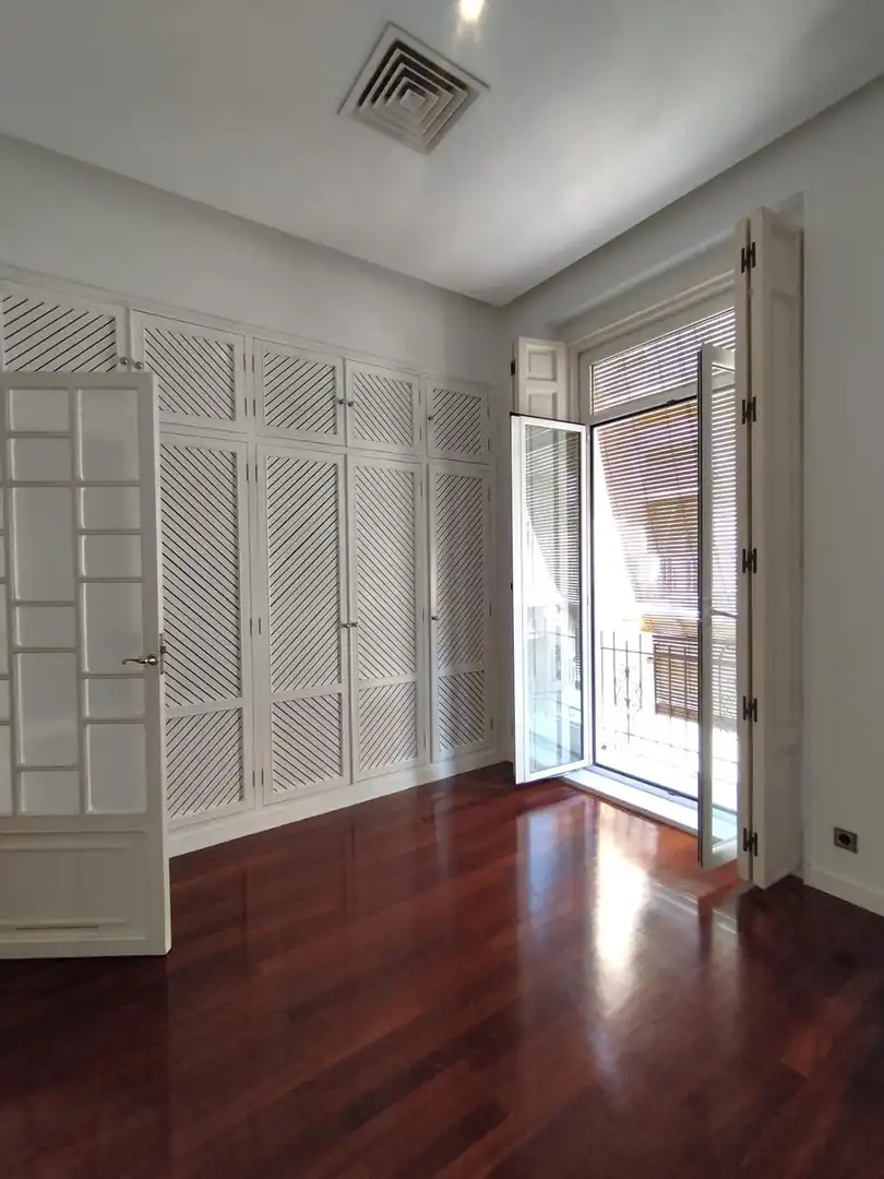Bedroom of Flat for rent in Murcia  with Air Conditioner, Heating and Balcony