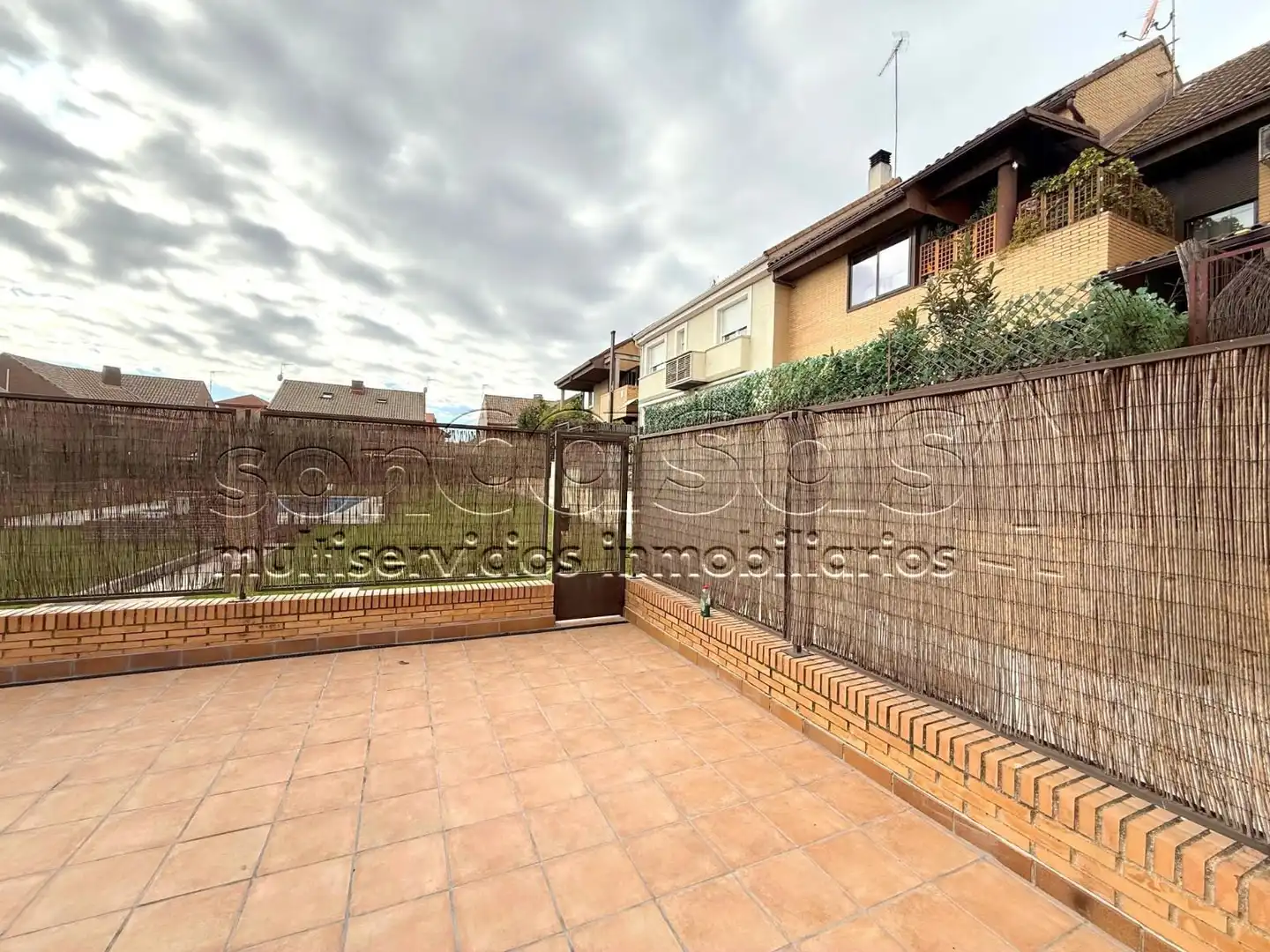 Einfamilien-Reihenhaus zur Miete in Casco Histórico de Barajas