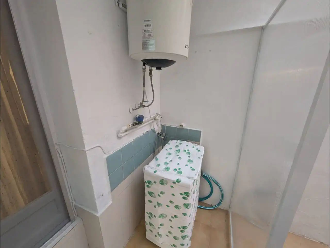 Baño de Piso de alquiler en Elda con Amueblado
