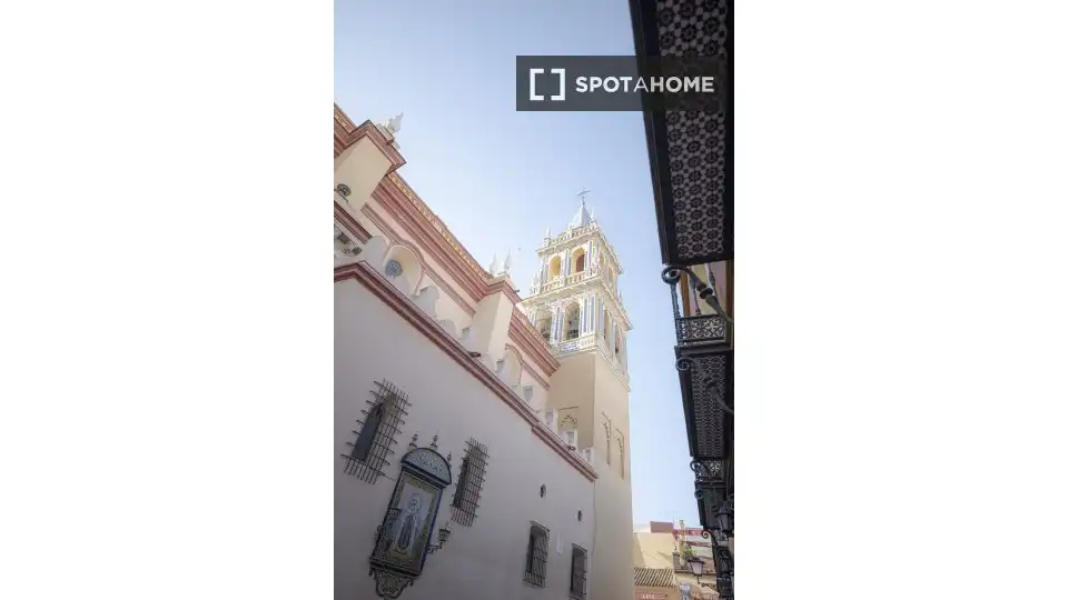 Habitació a Sevilla, Sevilla