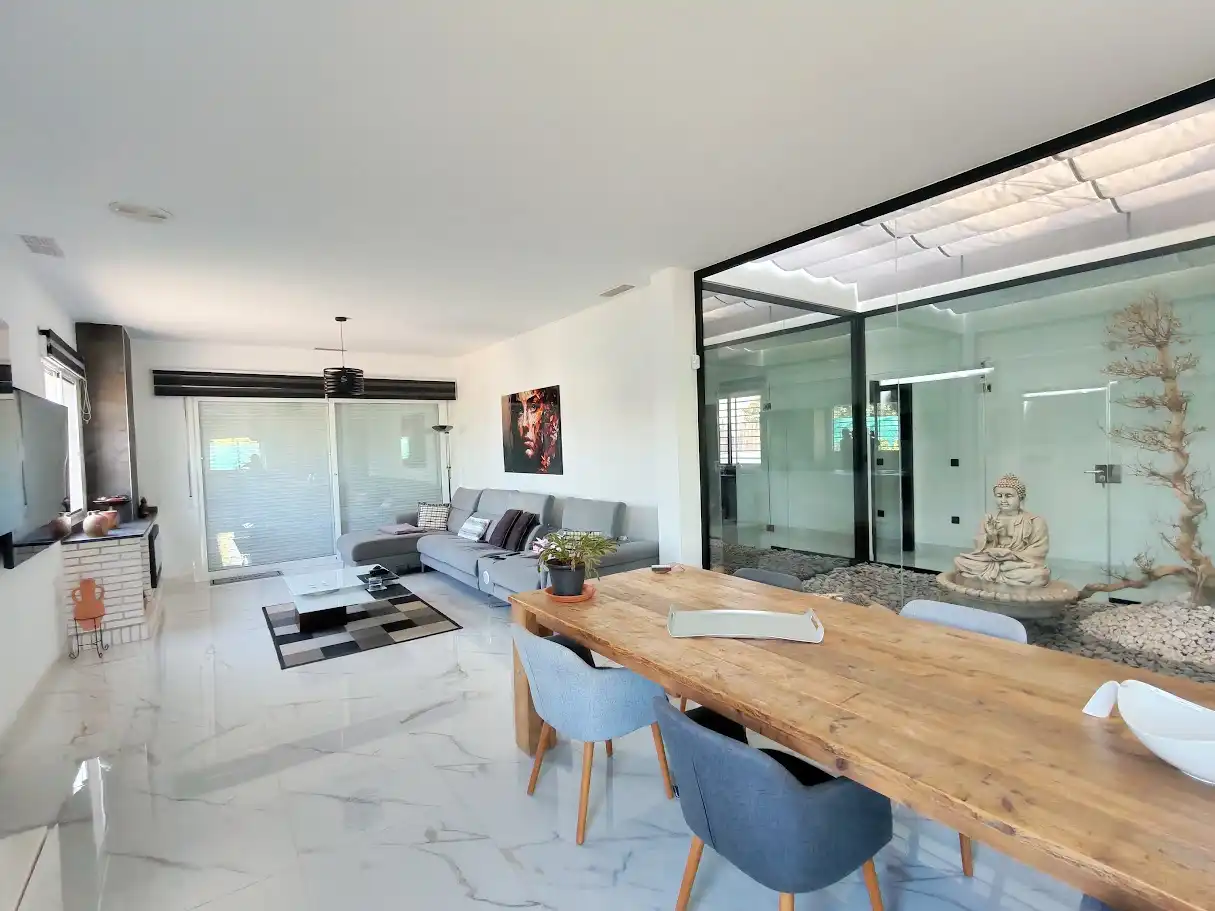 Sala de estar de Casa o chalet en venta en Elche / Elx con Aire acondicionado, Calefacción y Jardín privado