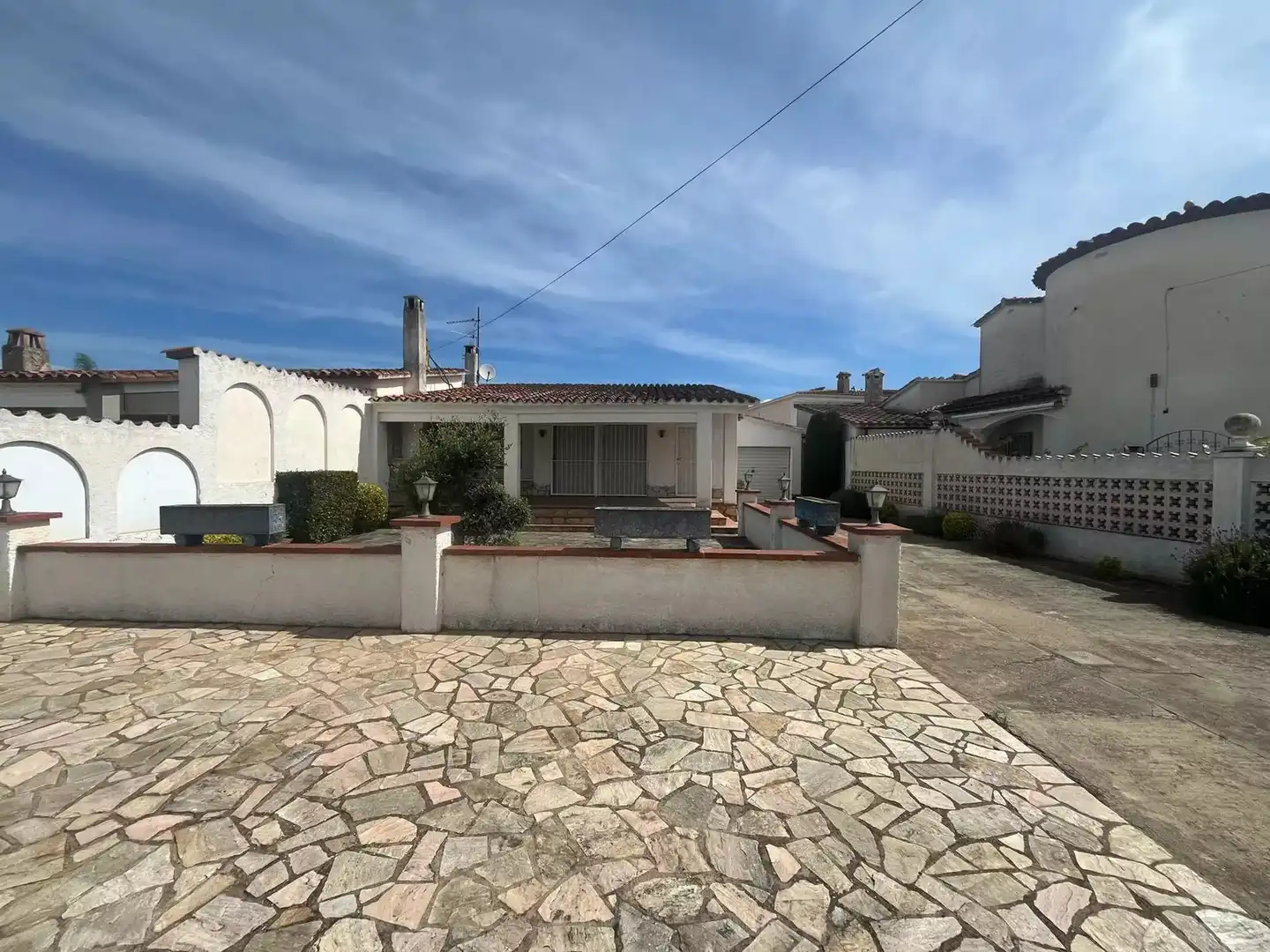 Casa in vendita a Peni