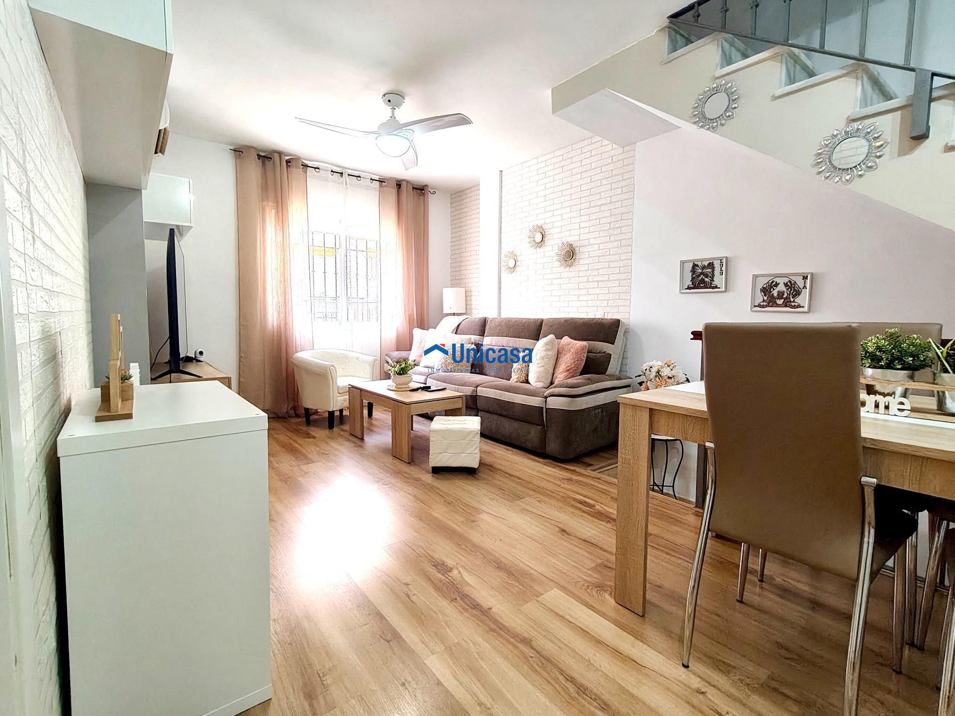 Living room of House or chalet for sale in Málaga Capital  with Air Conditioner, Terrace and Storage room