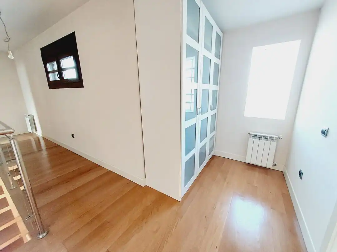 Casa amb terrassa en venda a Calle Carlos Saura, imagen 48