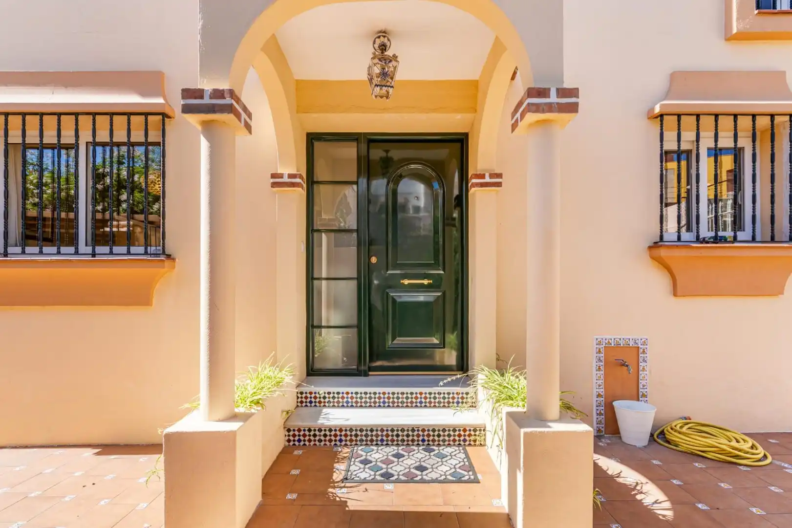 Detached homes for sale in Fuengirola  with Air Conditioner, Private garden and Terrace