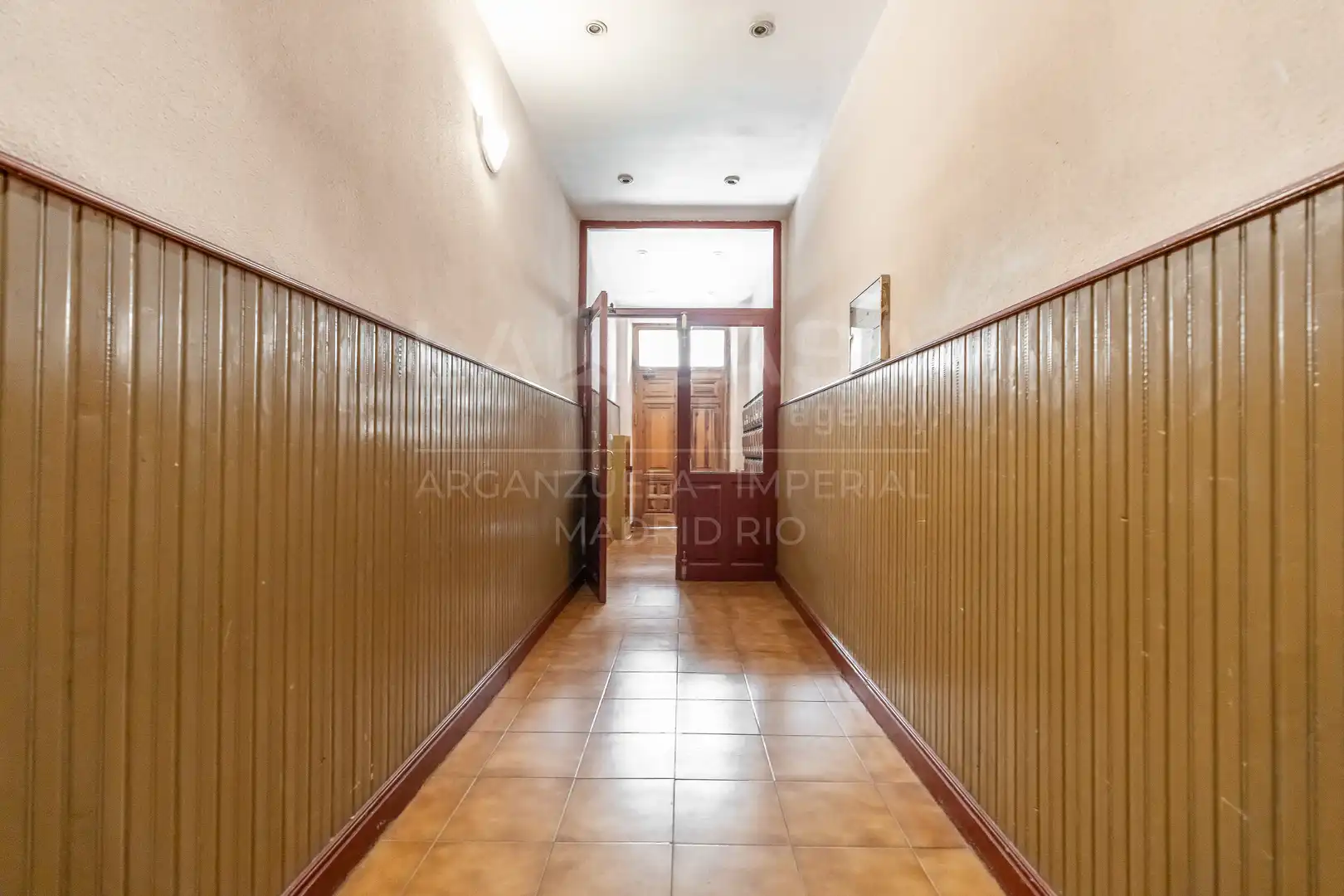 Flat for sale in Imperial