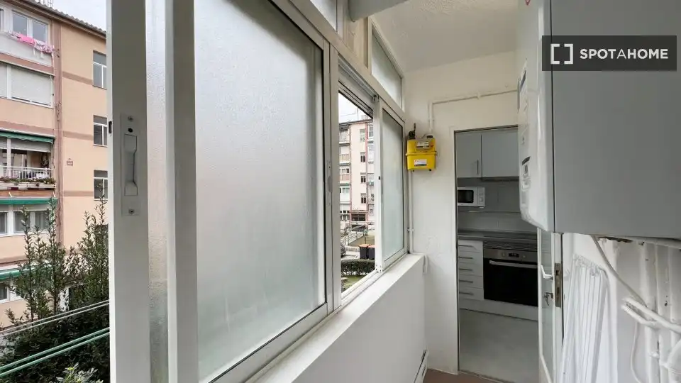 Balcony of Flat for rent in Madrid  with Air Conditioner, Heating and Furnished