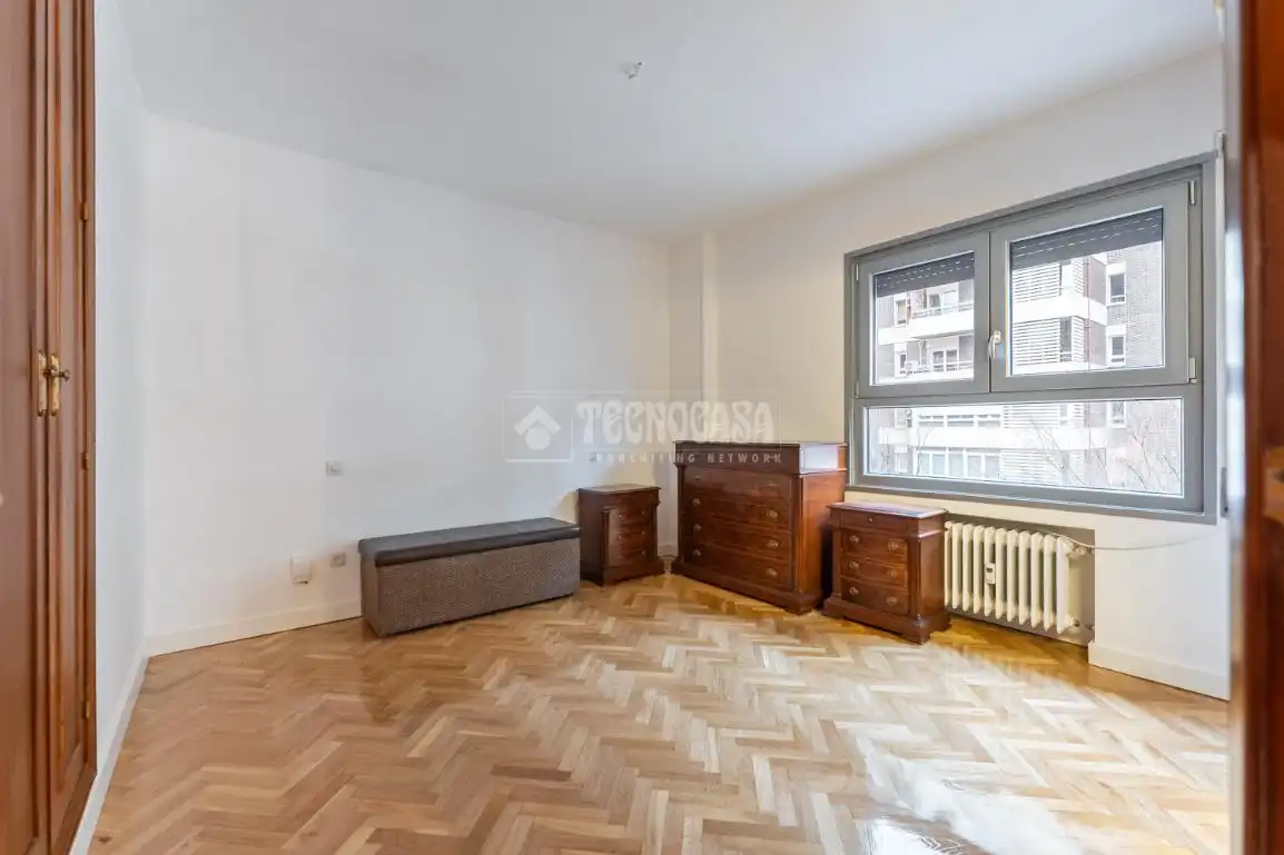 Habitación de Piso en venta en Madrid con Aire acondicionado, Calefacción y Piscina comunitaria