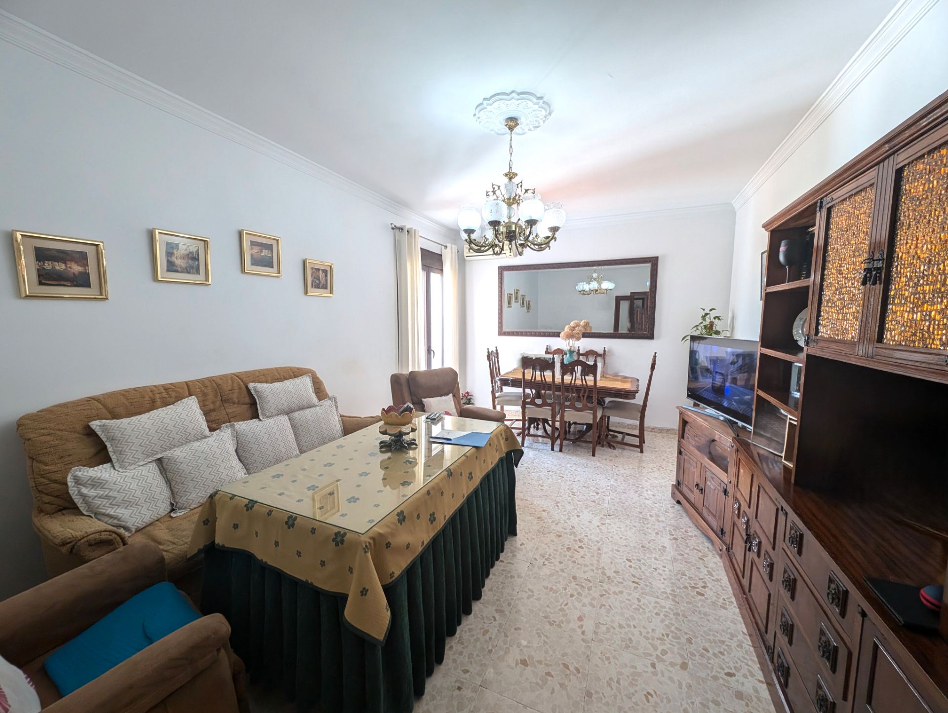 Living room of Flat for sale in Olvera  with Air Conditioner, Terrace and Storage room