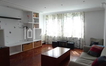 Living room of Flat to rent in Santander  with Heating, Parquet flooring and Storage room