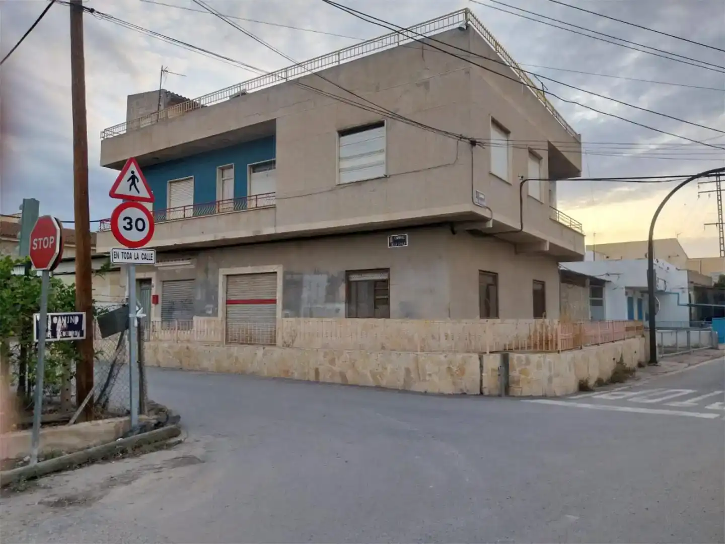 Außenansicht von Maisonette zum Verkauf in Murcia