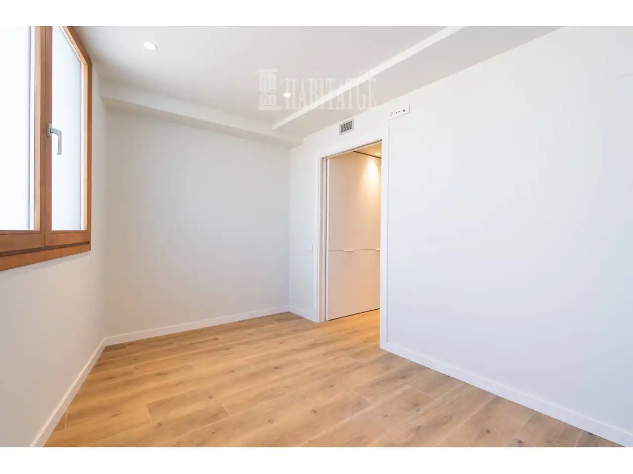 Habitación de Piso en venta en Vic con Calefacción