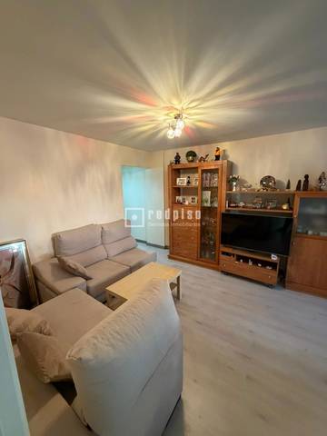 Piso en Venta en de Valdebernardo en Pavones