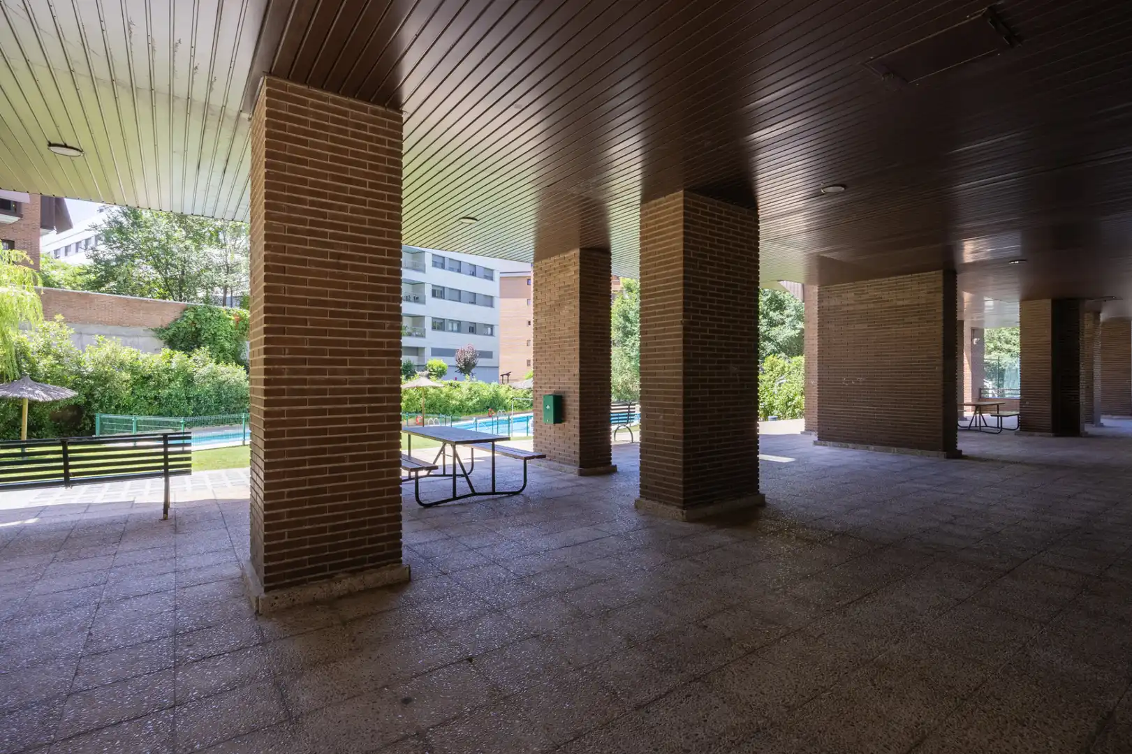 Terraza de Piso en venta en Madrid con Aire acondicionado, Calefacción y Jardín privado
