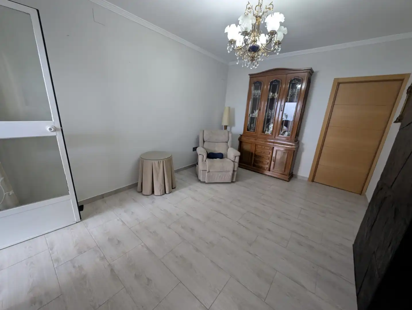 Sala d'estar de Casa adosada en venda en Lucena amb Aire condicionat, Calefacció i Traster