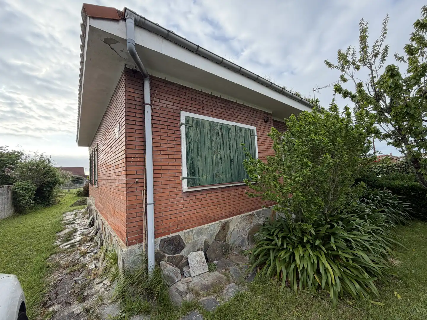 Exterior view of Houses for sale in Avilés  with Heating, Private garden and Terrace