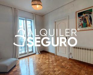 Living room of Flat to rent in  Madrid Capital  with Heating