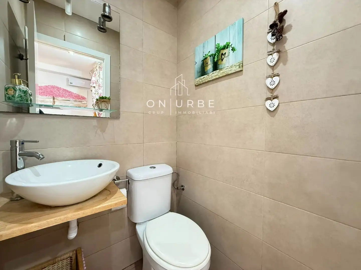 Piso en venta en Margarit, El Poble Sec - Parc de Montjuïc