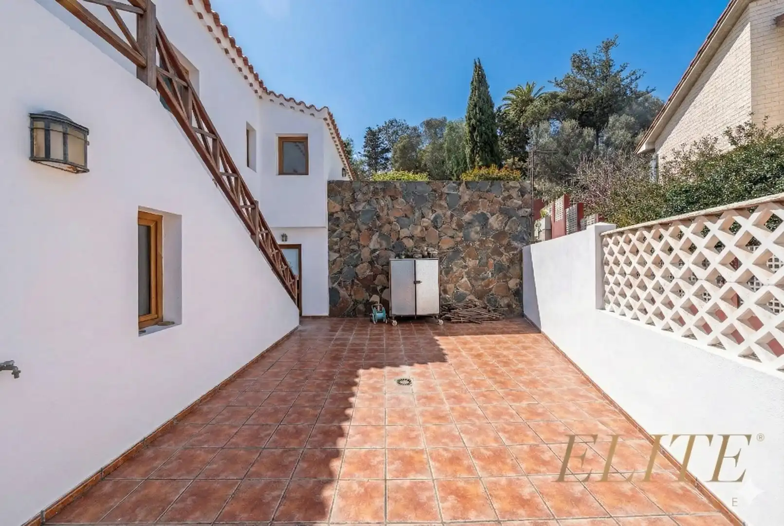 Vista exterior de Casa o xalet en venda en Santa Brígida amb Calefacció, Jardí privat i Terrassa