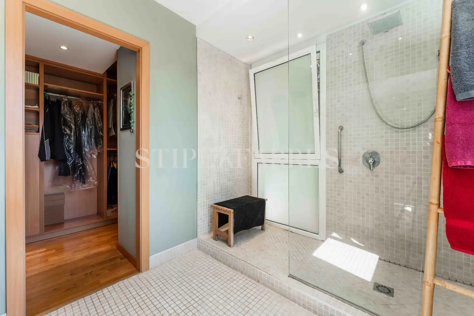 Bany de Casa o xalet en venda en Barcelona amb Aire condicionat, Calefacció i Jardí privat