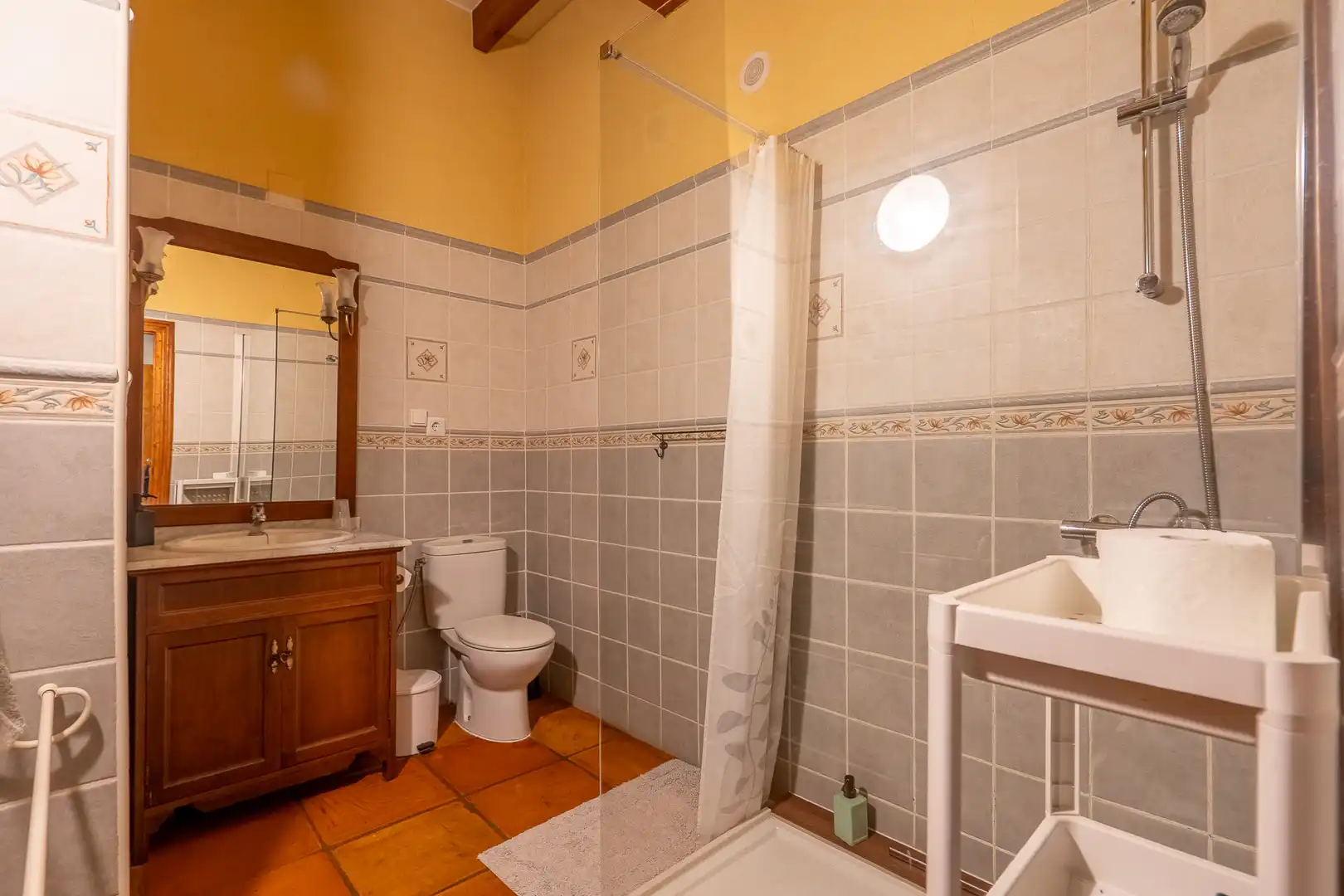 Bathroom of Commercial properties for sale in Sagra