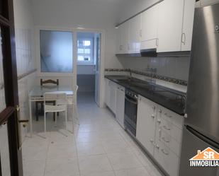 Kitchen of Flat to rent in Carral