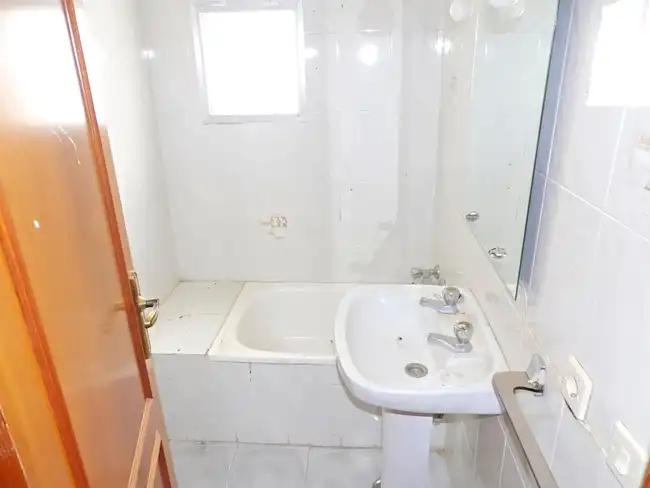 Baño de Piso en venta en Castuera