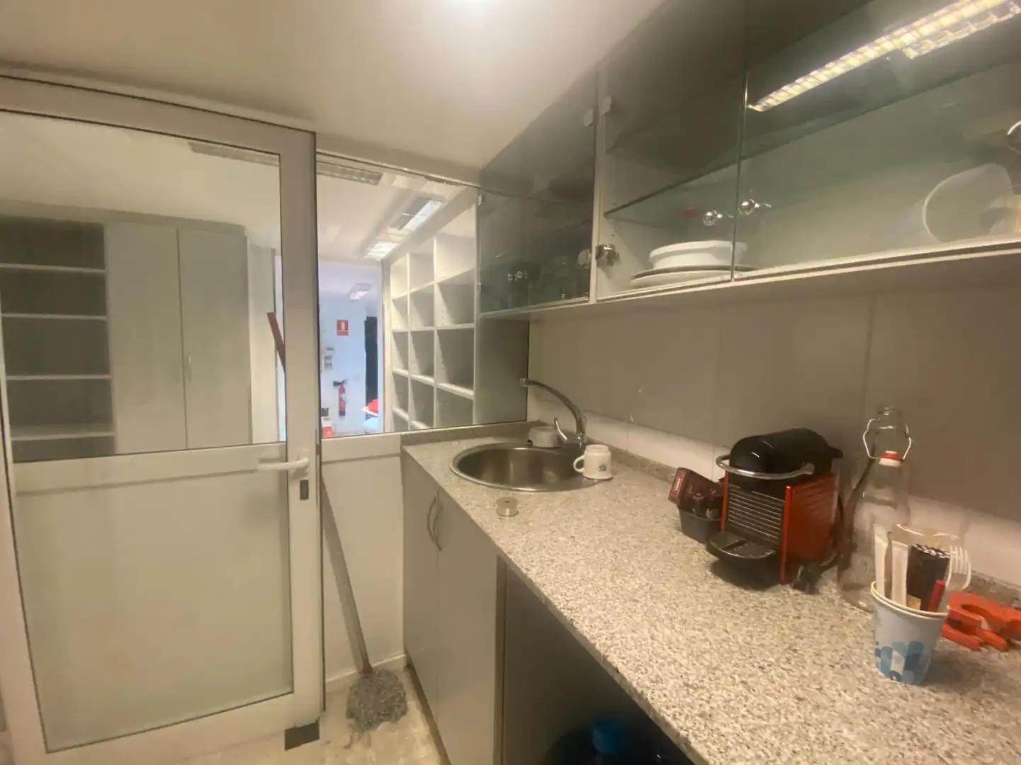 Cocina de Local de alquiler en Barcelona con Aire acondicionado