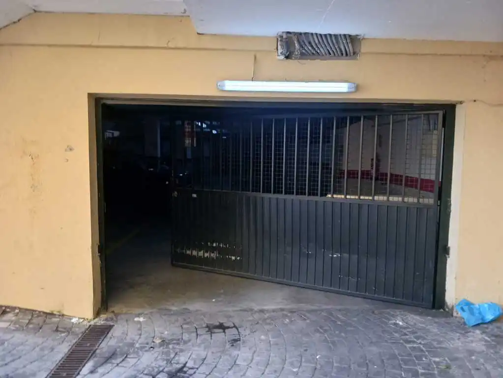 Parking de Piso en venta en Bajadilla - Fuente Nueva