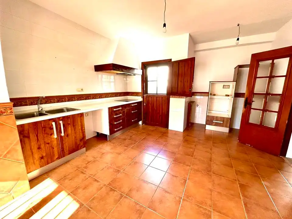 Cocina de Casa o chalet en venta en Almería con Jardín privado y Terraza