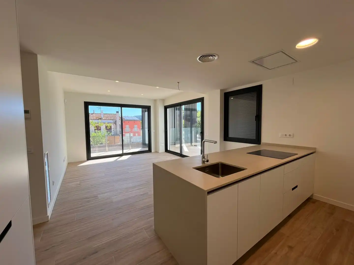 Küche von Wohnung zur Miete in Girona mit Klimaanlage, Heizung und Terrasse