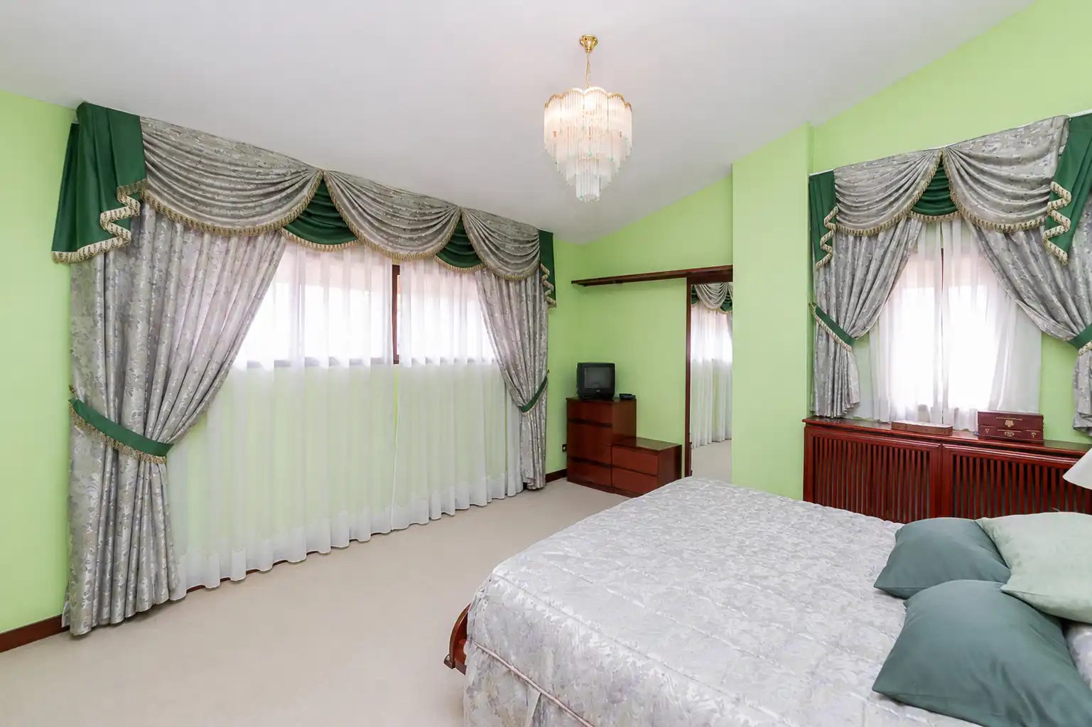 Habitación de Casa o chalet en venta en Villaviciosa de Odón con Jardín privado, Terraza y Trastero