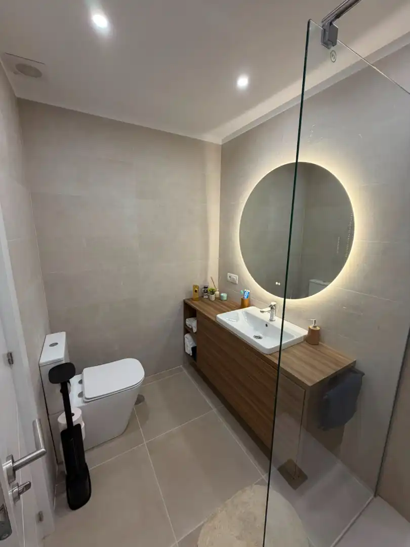 Baño de Apartamento en venta en Adeje con Terraza, Amueblado y Piscina comunitaria