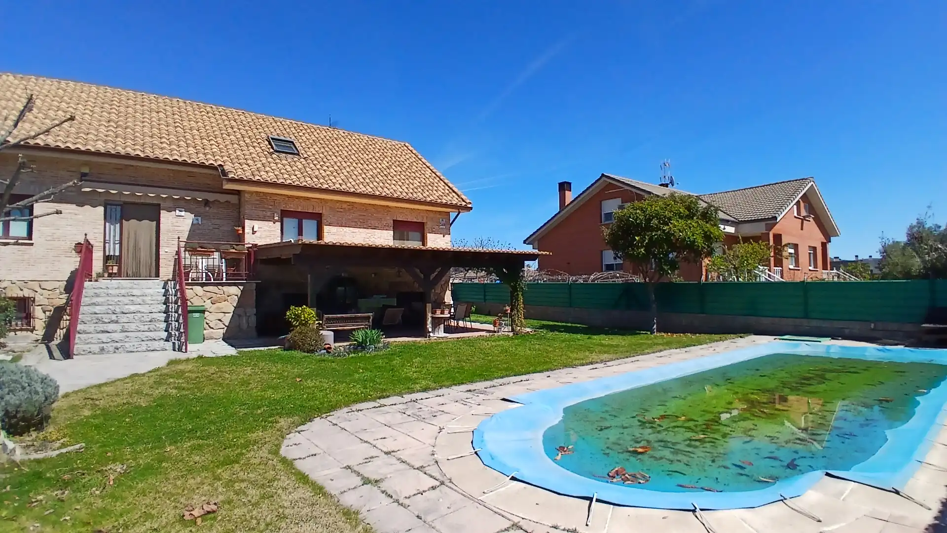 Piscina de Casa o xalet en venda en Guadarrama amb Aire condicionat, Calefacció i Jardí privat