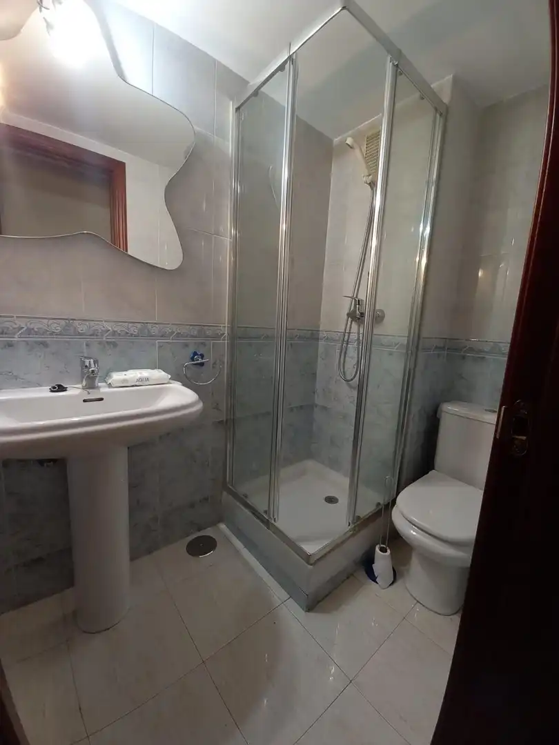 Bathroom of Flat for sale in Córdoba  with Air Conditioner, Heating and Terrace