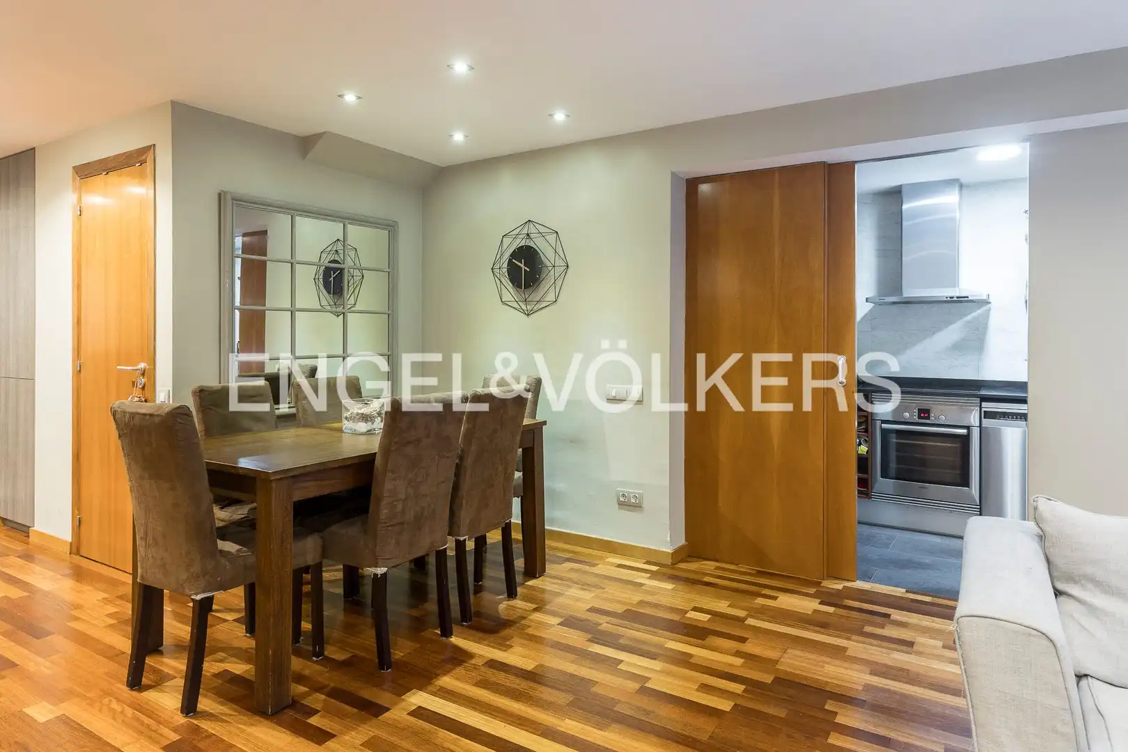 Dining room of Duplexes for sale in Barcelona  with Heating, Parquet flooring and Furnished
