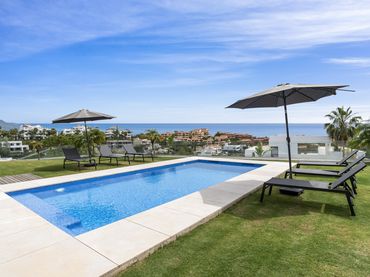 Casa amb piscina en venda a La Alquería