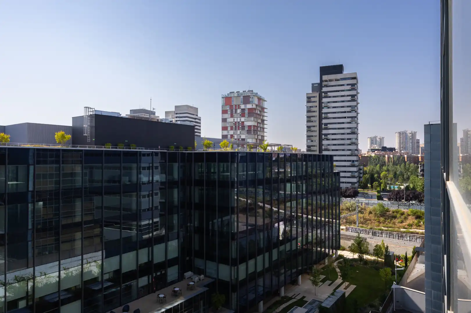 Vista exterior de Dúplex en venta en Madrid con Calefacción