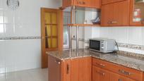 Kitchen of Single-family semi-detached for sale in Cavia