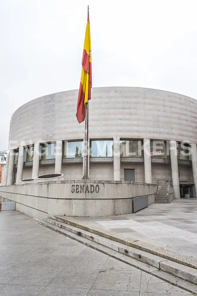 Vista exterior de Àtic de lloguer en Madrid amb Aire condicionat, Calefacció i Terrassa