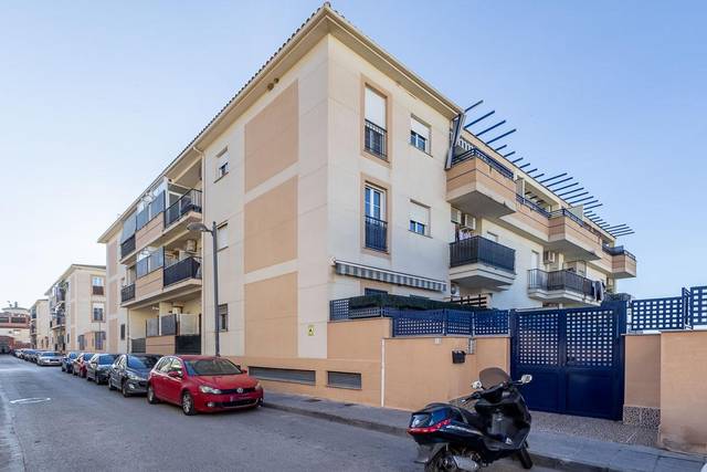 Piso en Venta en Calle FRAY JUNIPERO SERRA en Residencial Triana - Barrio Alto
