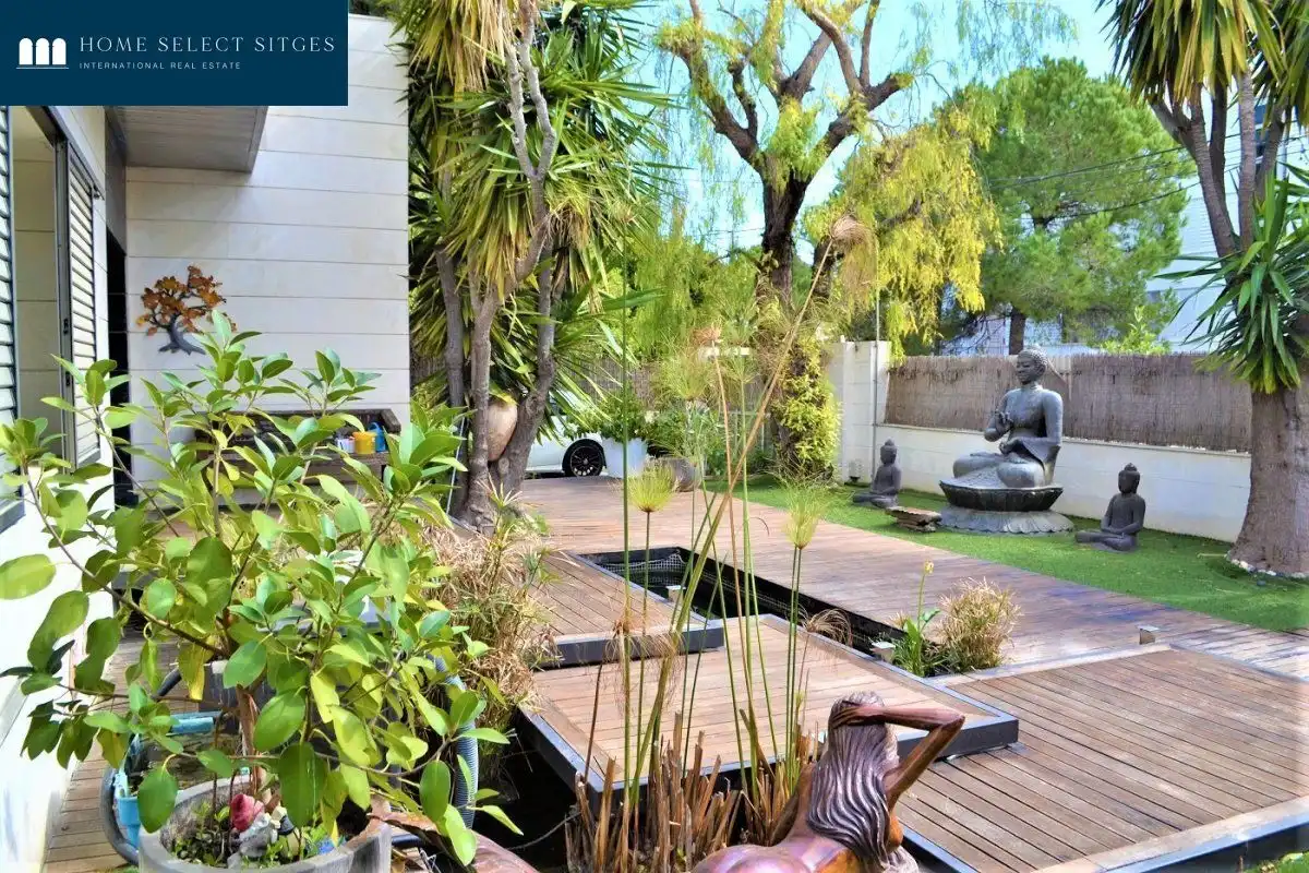 Garden of Houses for sale in Sitges  with Air Conditioner, Private garden and Terrace