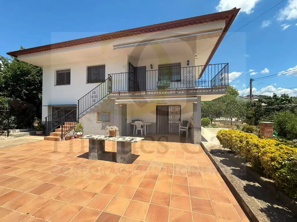 Exterior view of Houses for sale in Castellgalí  with Air Conditioner, Private garden and Terrace