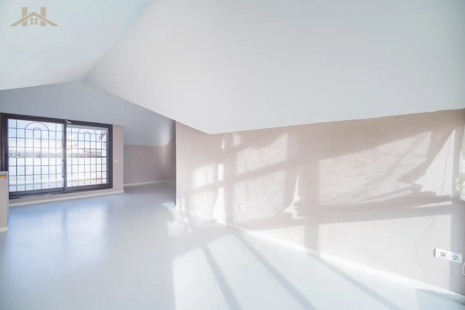 Casa adosada en venta en Valdemoro con Jardín privado y Piscina comunitaria