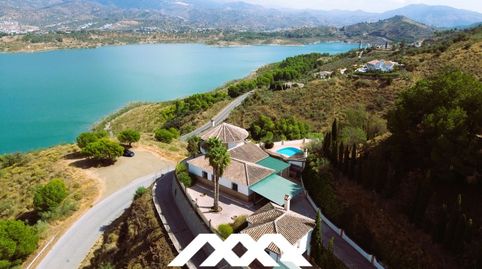 Se vende Exclusiva Villa con Vistas al Lago, Apartamento de Invitados y Gran Parcela en Los Romanes, imatge 3