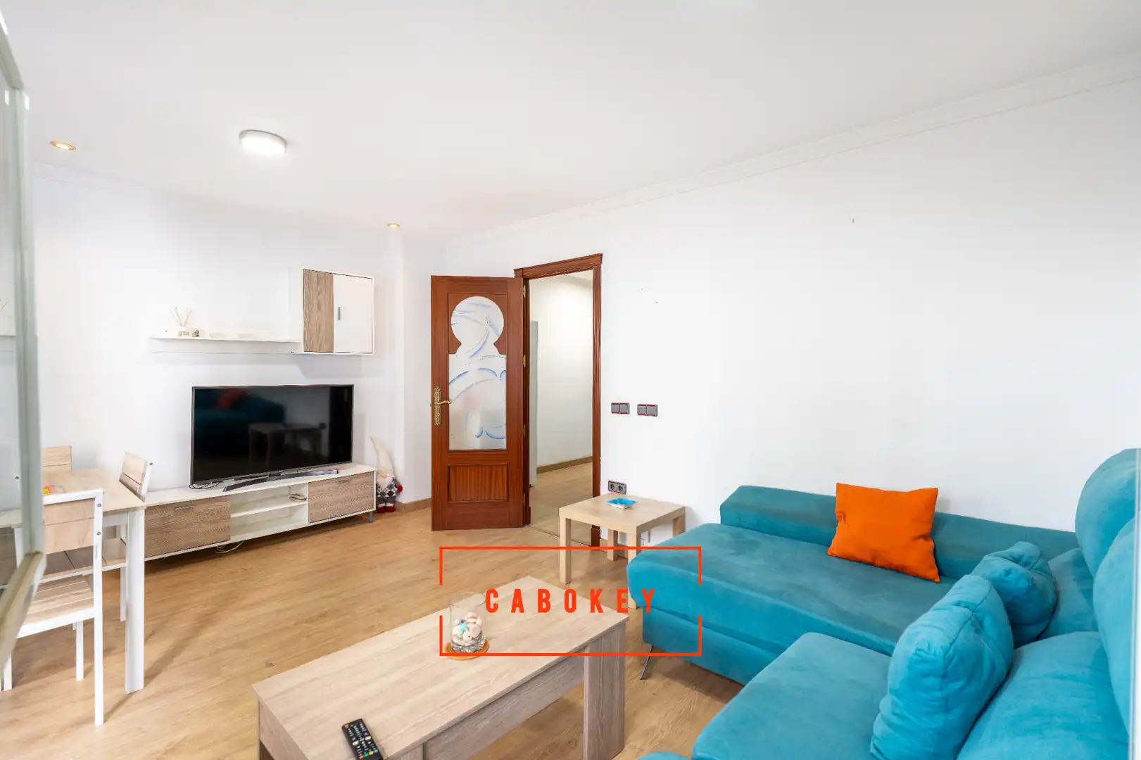 Sala de estar de Piso en venta en Almería con Aire acondicionado, Calefacción y Amueblado