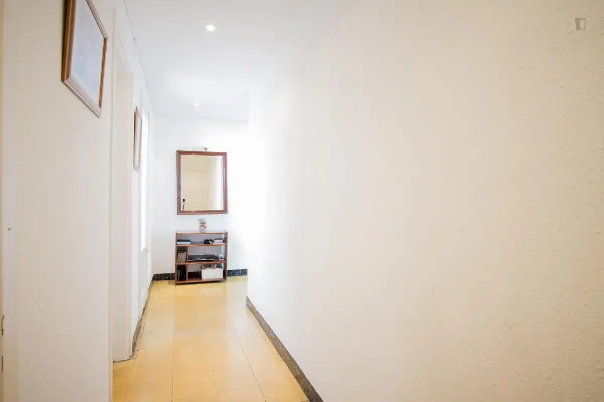 Apartamento para compartir en L'Hospitalet de Llobregat con Amueblado, Horno y Lavadora
