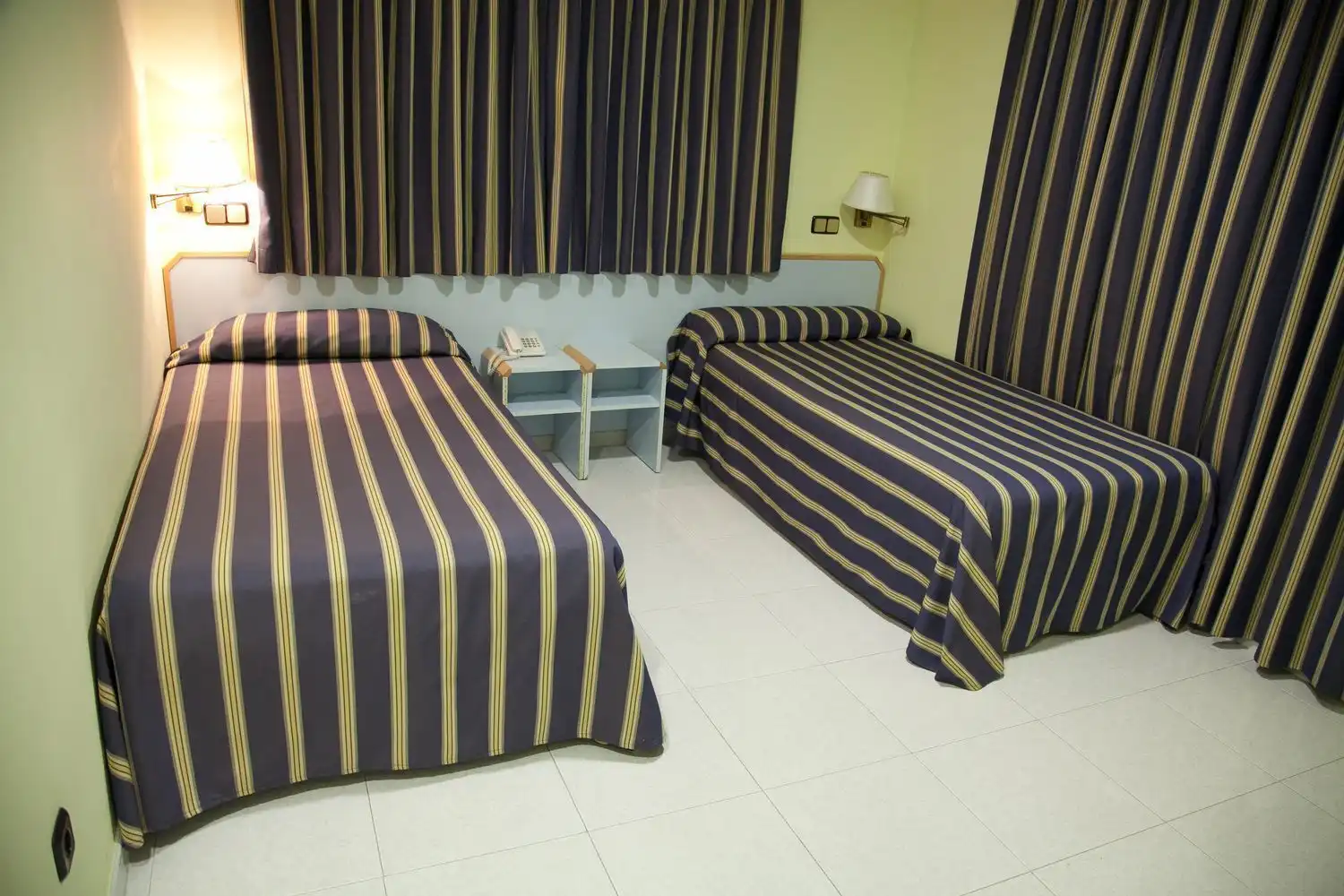 Habitación de Edificio en venta en Villalbilla