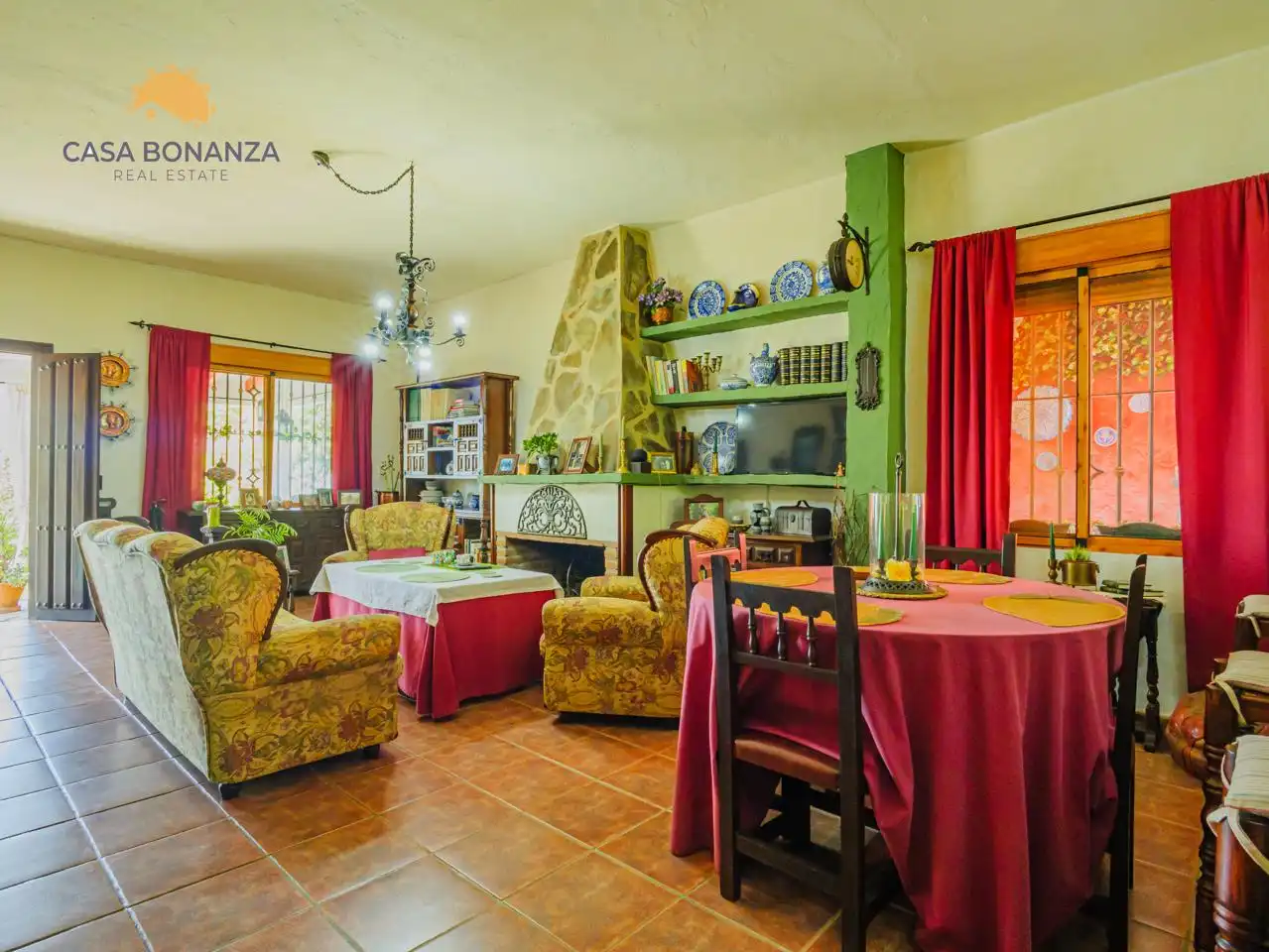 Comedor de Finca rústica en venta en Jete con Aire acondicionado, Jardín privado y Terraza